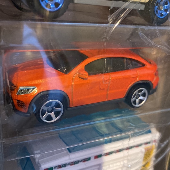 Matchbox Vehicles Bundle - Picture 9 of 10